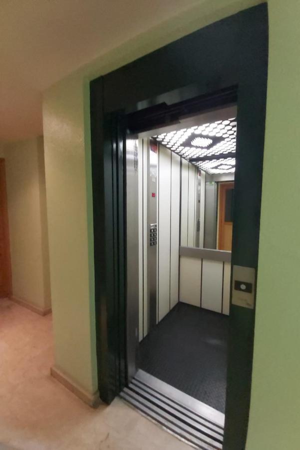 Apartamento Centrico "El Rubi Del Pilar" Apartman Zaragoza Kültér fotó